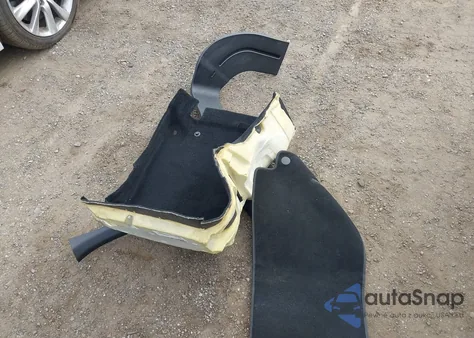 2015 Mercedes-Benz C 300 4Matic из США, поврежденный, VIN 55SWF4KB6FU023774